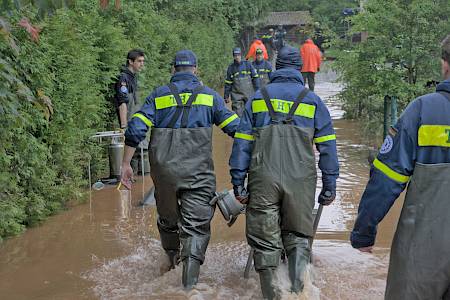 THW Lohr im Hochwassereinsatz im Saarland