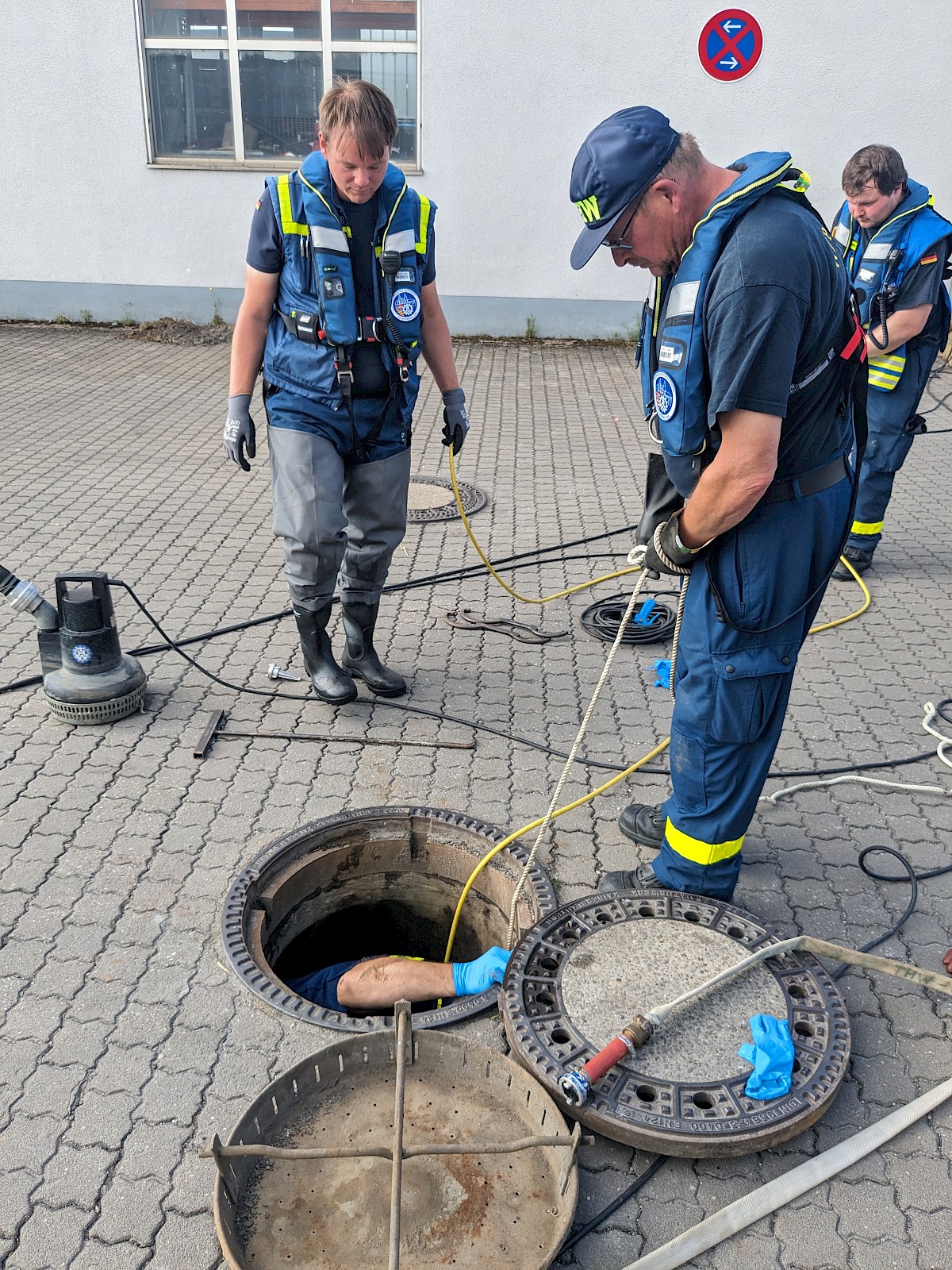 Sturmtief Orinoco fordert die Fachgruppe Wasserschaden/Pumpen in Deggendorf