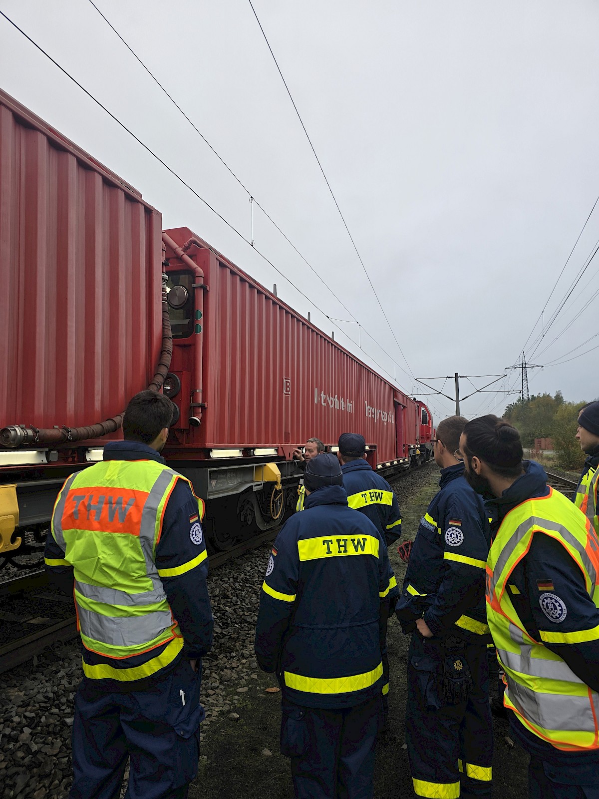 Gemeinsame Ausbildung am Rettungszug der Deutschen Bahn