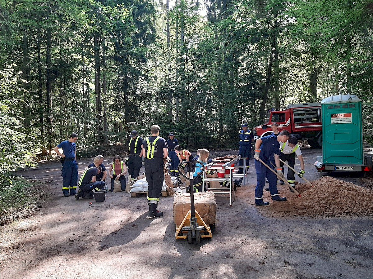 Hochwasserschutzausbildung mit der Feuerwehr Lohr