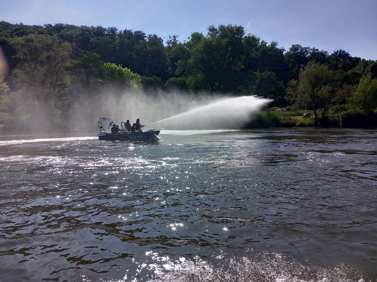 Gemeinsame Bootsausbildung mit der Feuerwehr Waldzell
